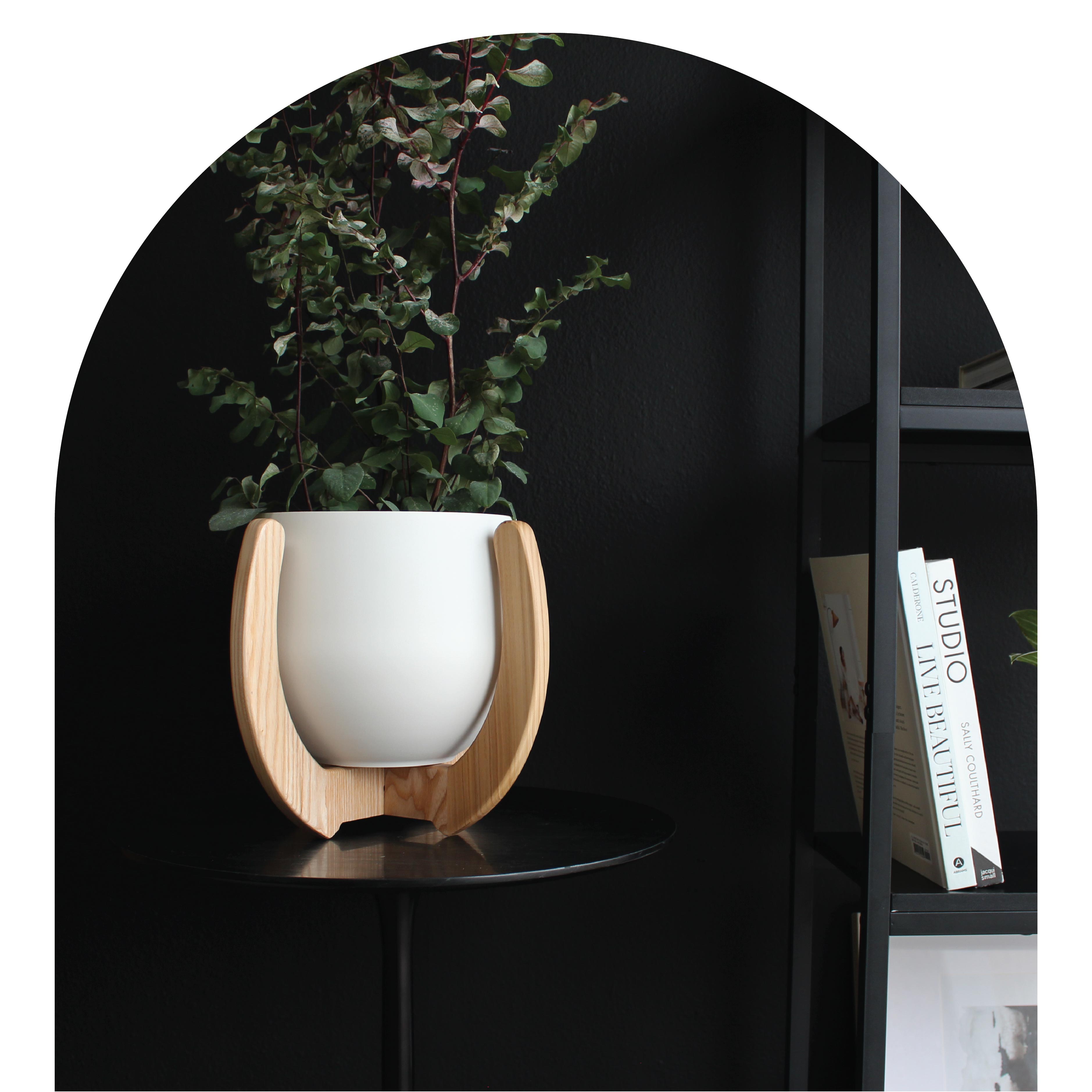nested-plant-stand-sidetable-moody-living-room-braidandwood